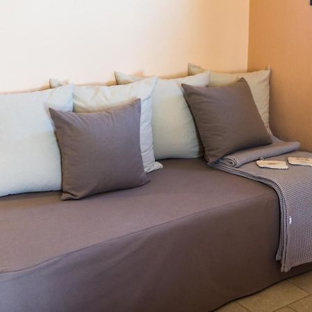 Helianthus Guesthouse أمولياني المظهر الخارجي الصورة