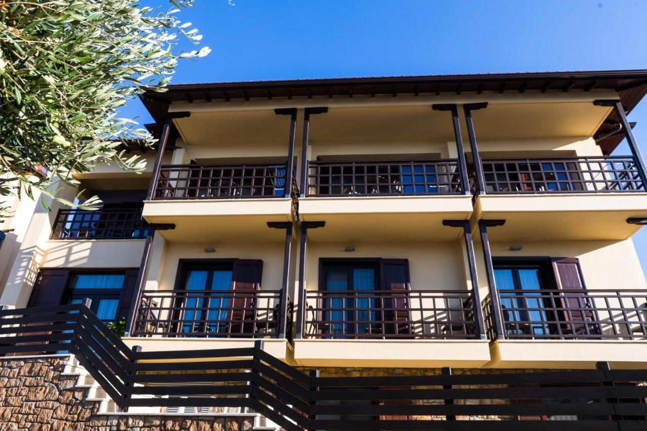 Helianthus Guesthouse أمولياني المظهر الخارجي الصورة