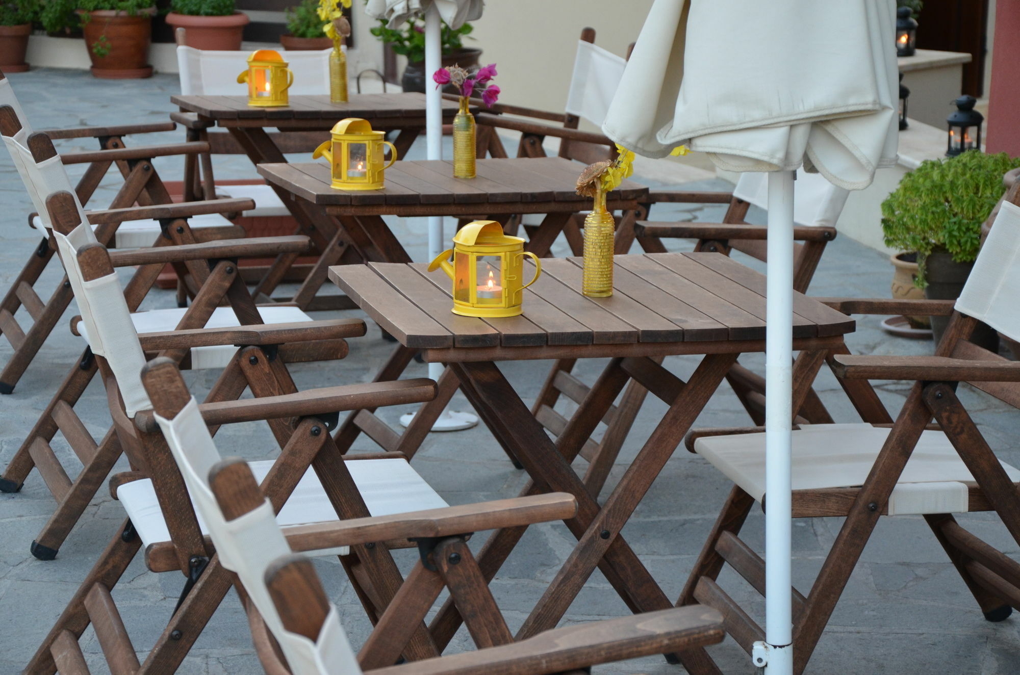 Helianthus Guesthouse أمولياني المظهر الخارجي الصورة